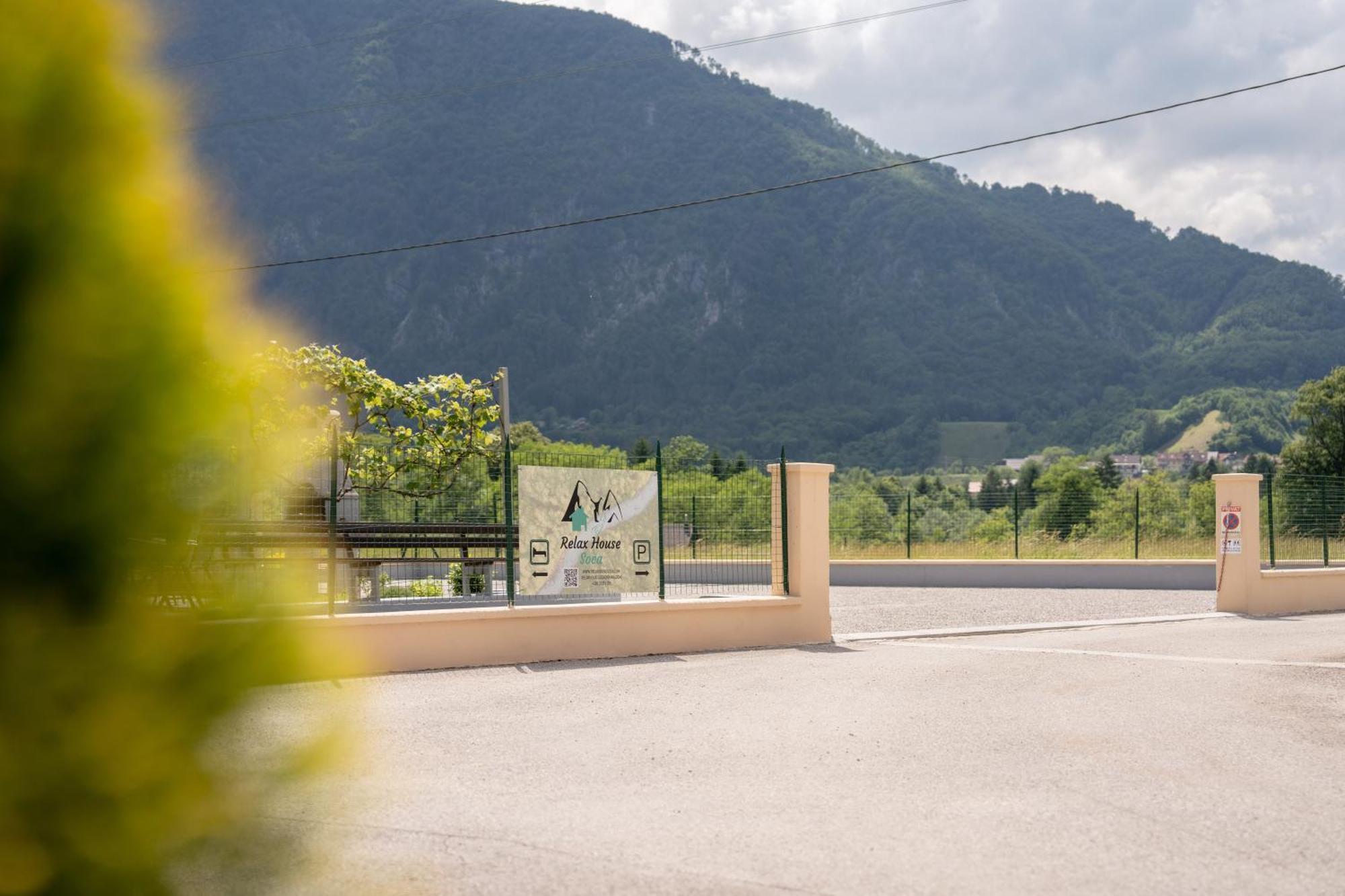 Affittacamere Relax House Soca Bovec Esterno foto
