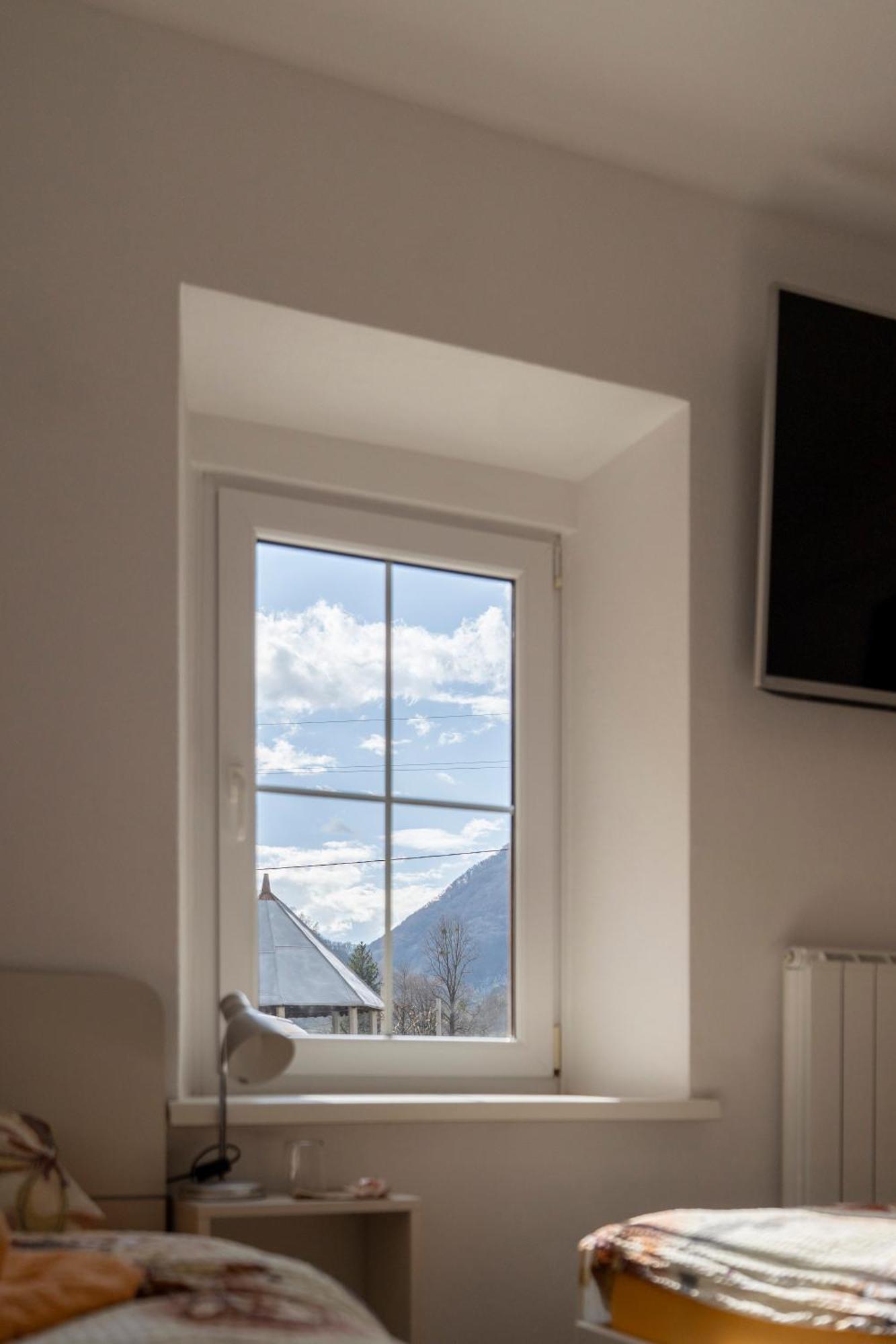 Affittacamere Relax House Soca Bovec Esterno foto
